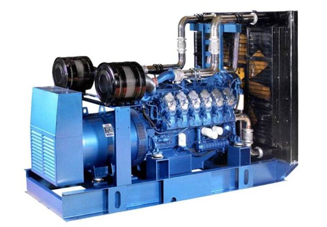 无锡康明斯30kw小型柴油二手发电机组 无锡康明斯30kw小型柴油二手发电机组